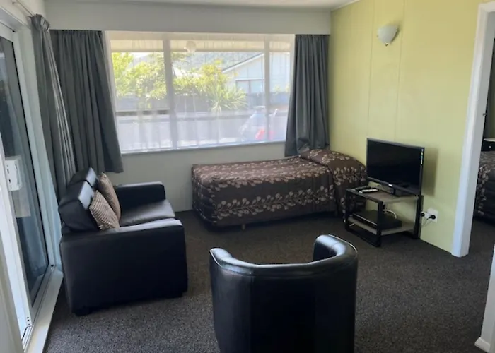 Scenicland Motels