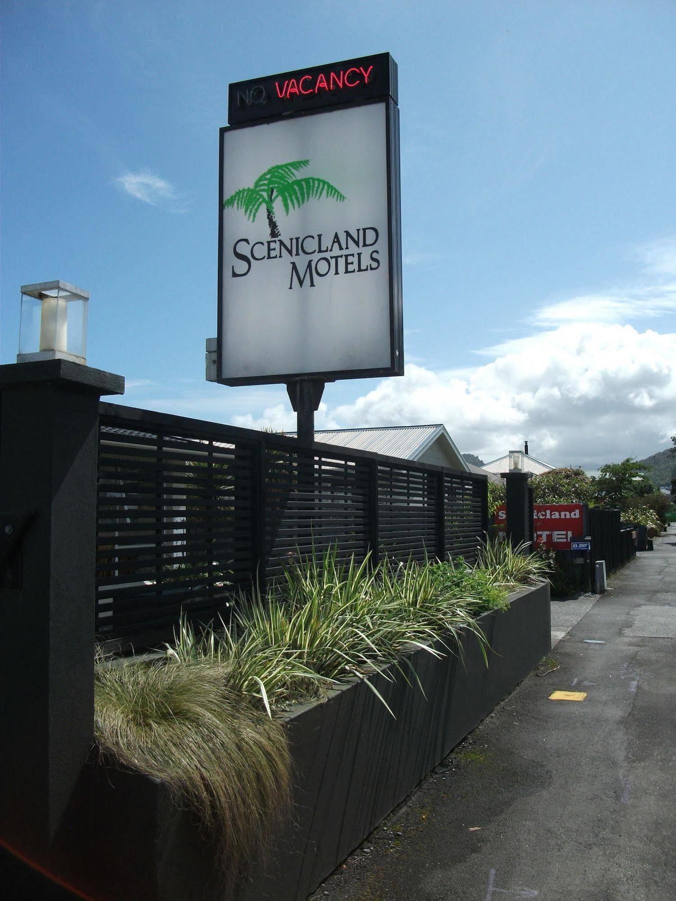 Scenicland Motel 3*